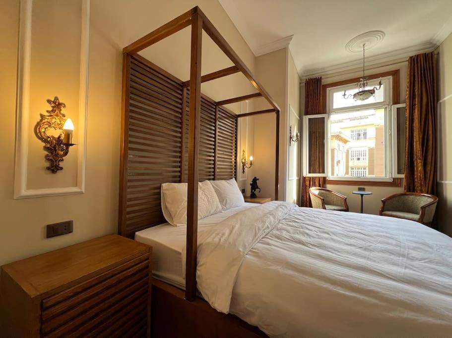 Authentic 3Br Apartment In Downtown, Каир Экстерьер фото