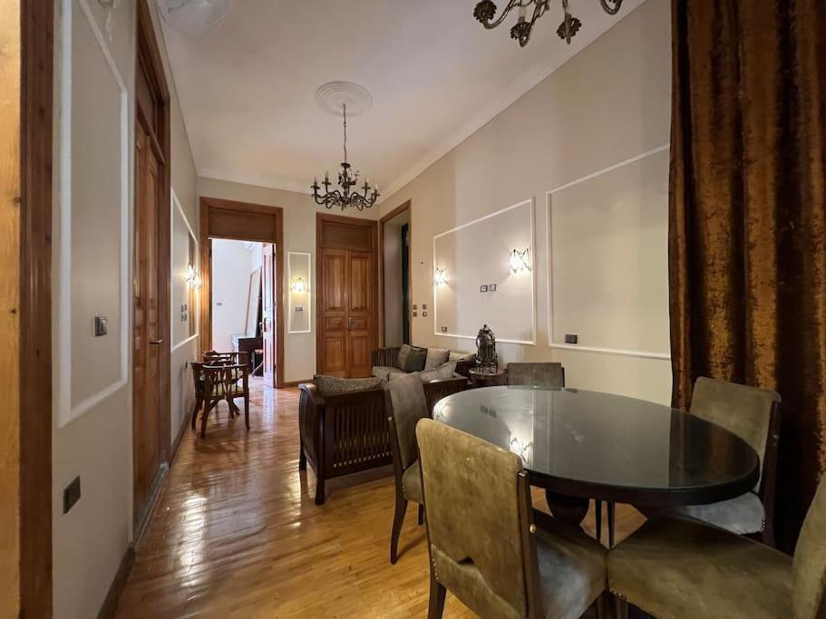 Authentic 3Br Apartment In Downtown, Каир Экстерьер фото