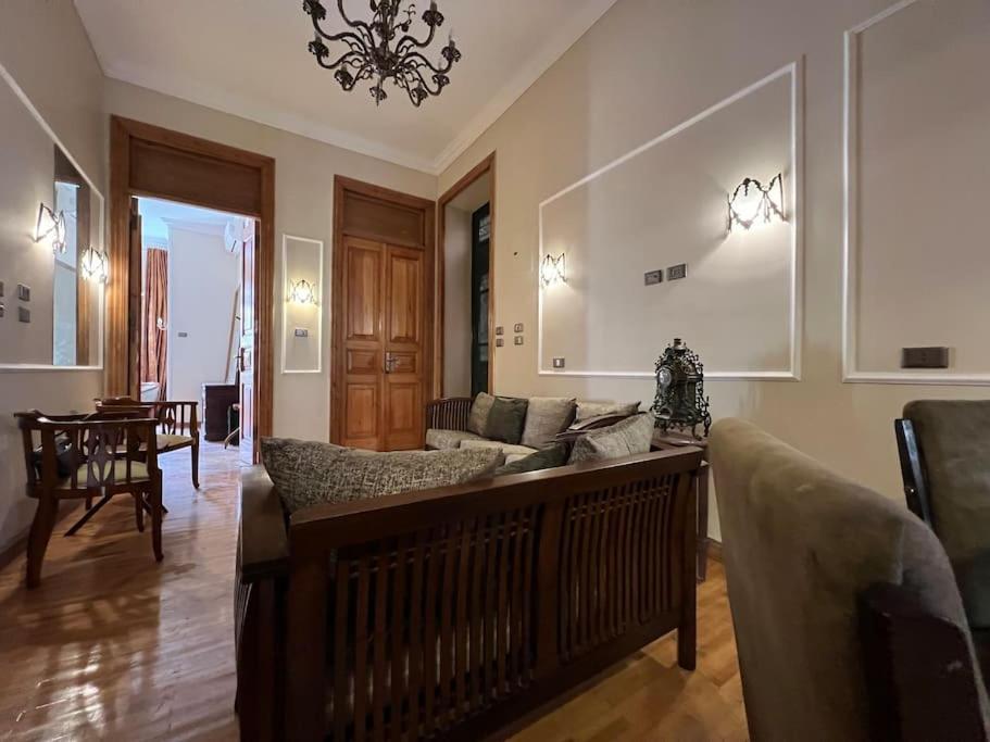 Authentic 3Br Apartment In Downtown, Каир Экстерьер фото