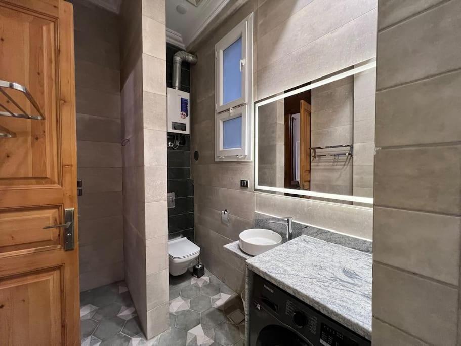 Authentic 3Br Apartment In Downtown, Каир Экстерьер фото